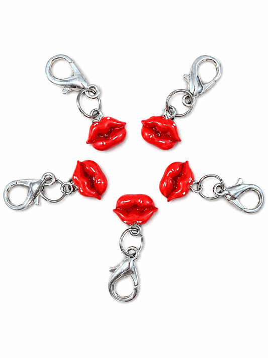 Kissy Lips Stitch Markers